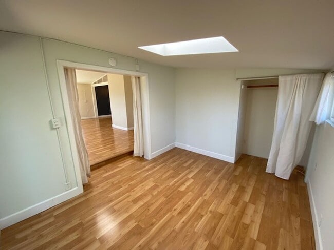 Building Photo - Pacific Grove Mid-Century Modern style home