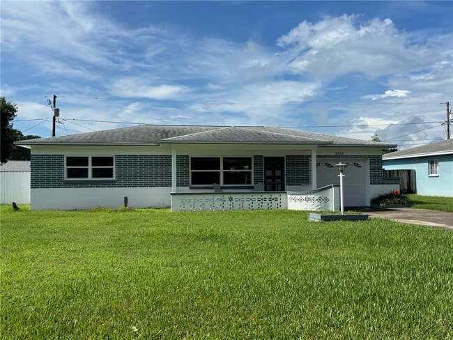 Primary Photo - 9950 52nd Terrace N