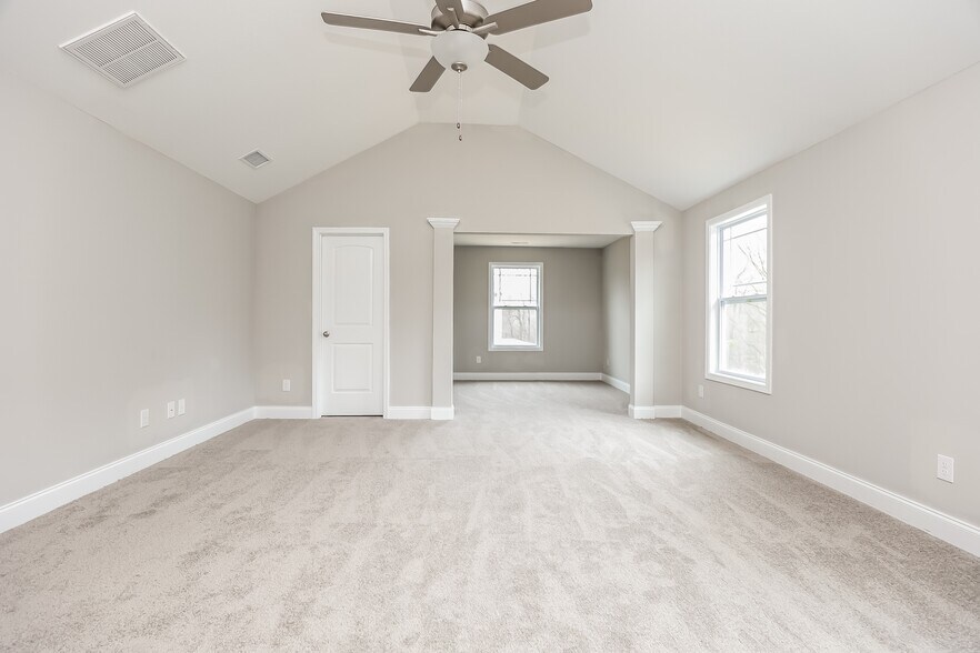 Building Photo - 1272 Black Oak Cir