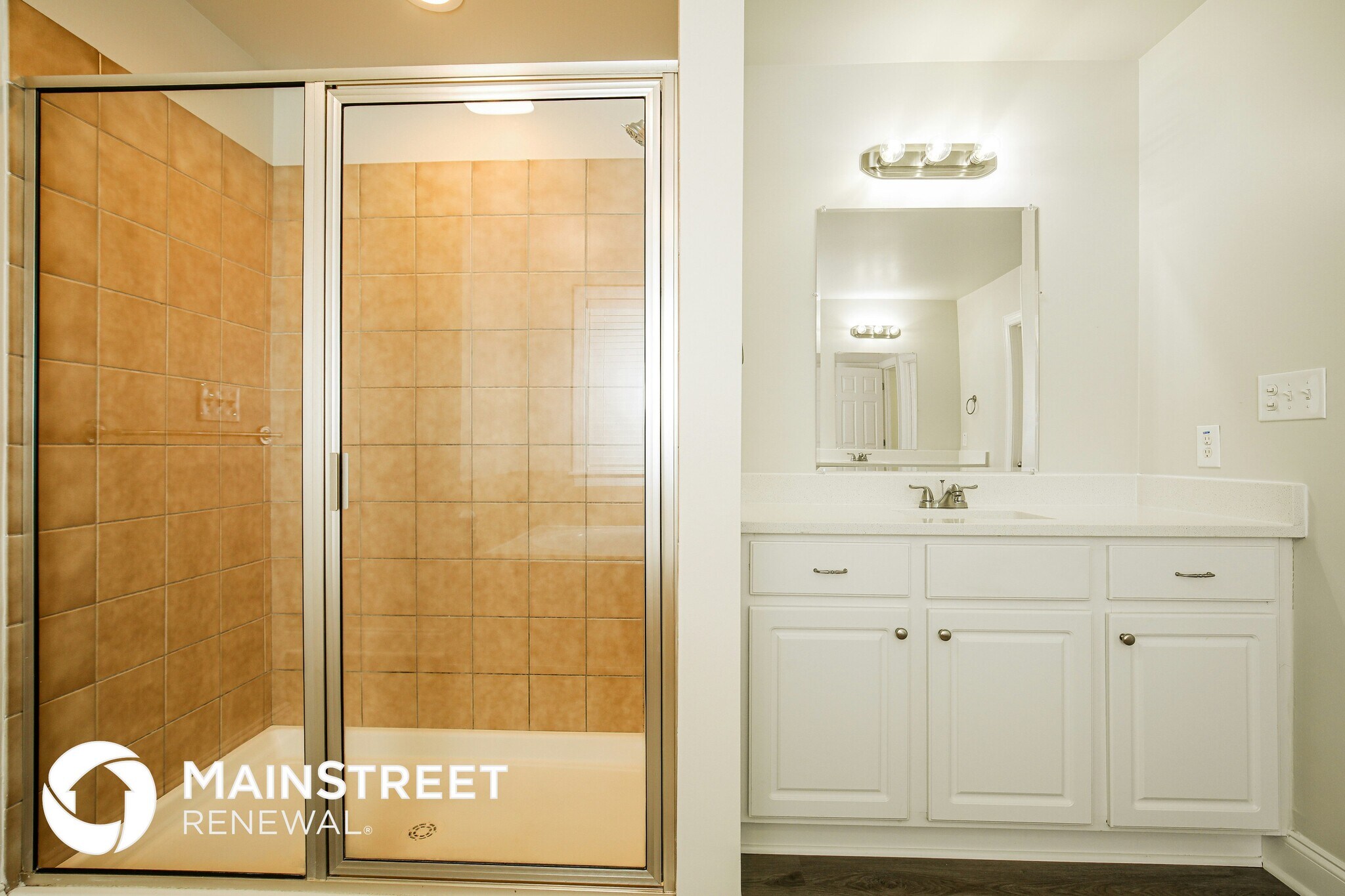 Building Photo - 165 Sutherland Dr