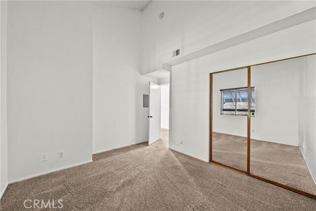 Building Photo - 26936 Flo Ln