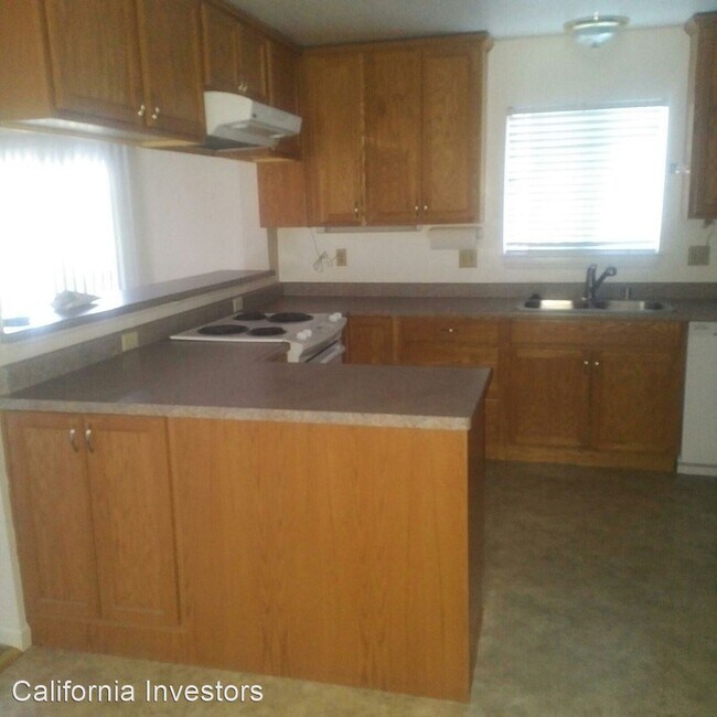 Building Photo - 3 br, 2 bath House - 11435 Edgewood Road