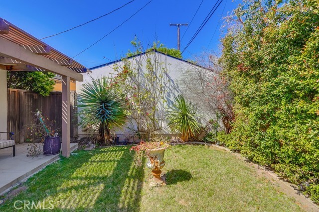 Building Photo - 3756 Myrtle Avenue