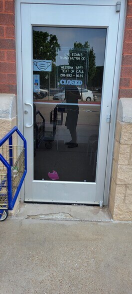 Building Photo - 5055 Ridglea Ln