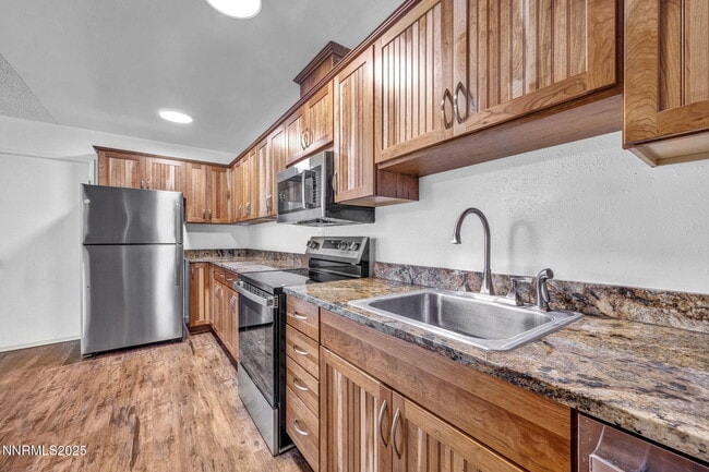 Building Photo - 1640 York Wy