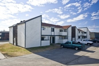 Building Photo - 4501 Yorkshire Dr