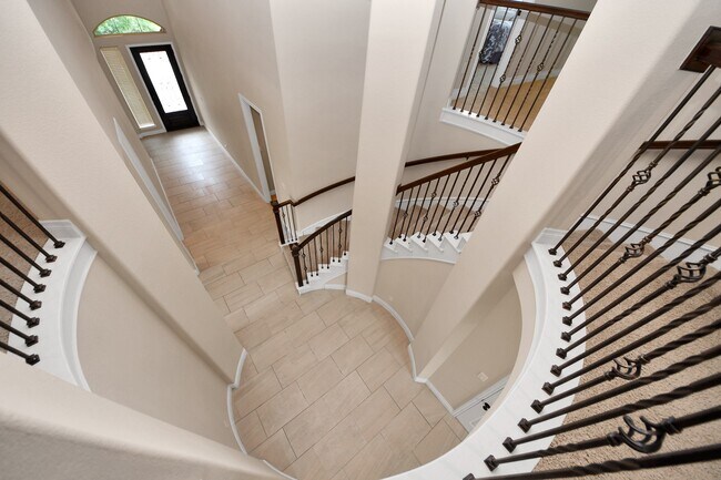 Building Photo - 343 Red Petal Ct