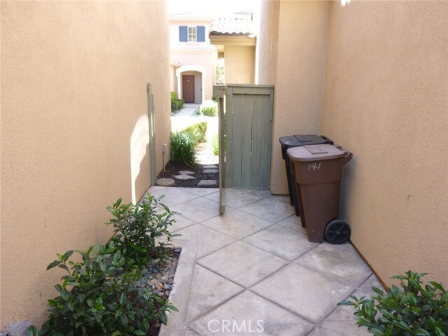 Building Photo - 141 Trofello Ln