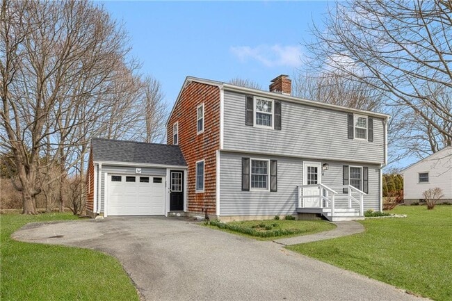 Building Photo - 4 Longmeadow Ave