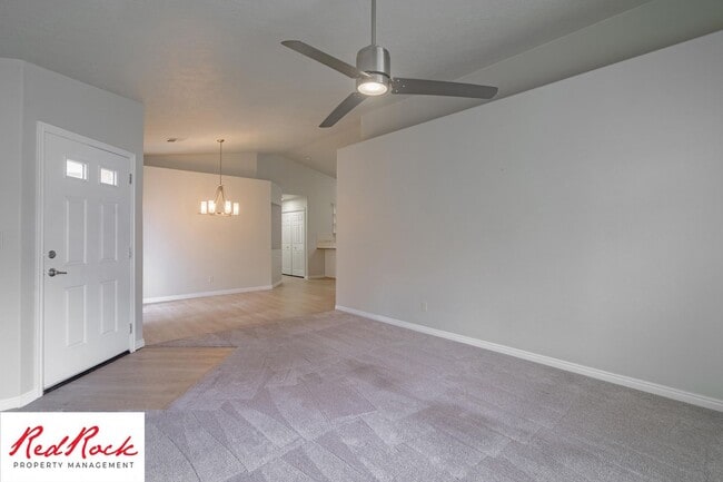 Building Photo - 3 Bedroom Home in Hurricane with Community Pool