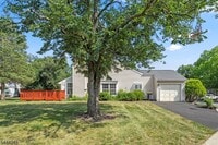 Building Photo - 123 Harrow Dr