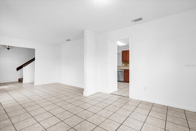 Building Photo - 601 Tomlinson Terrace