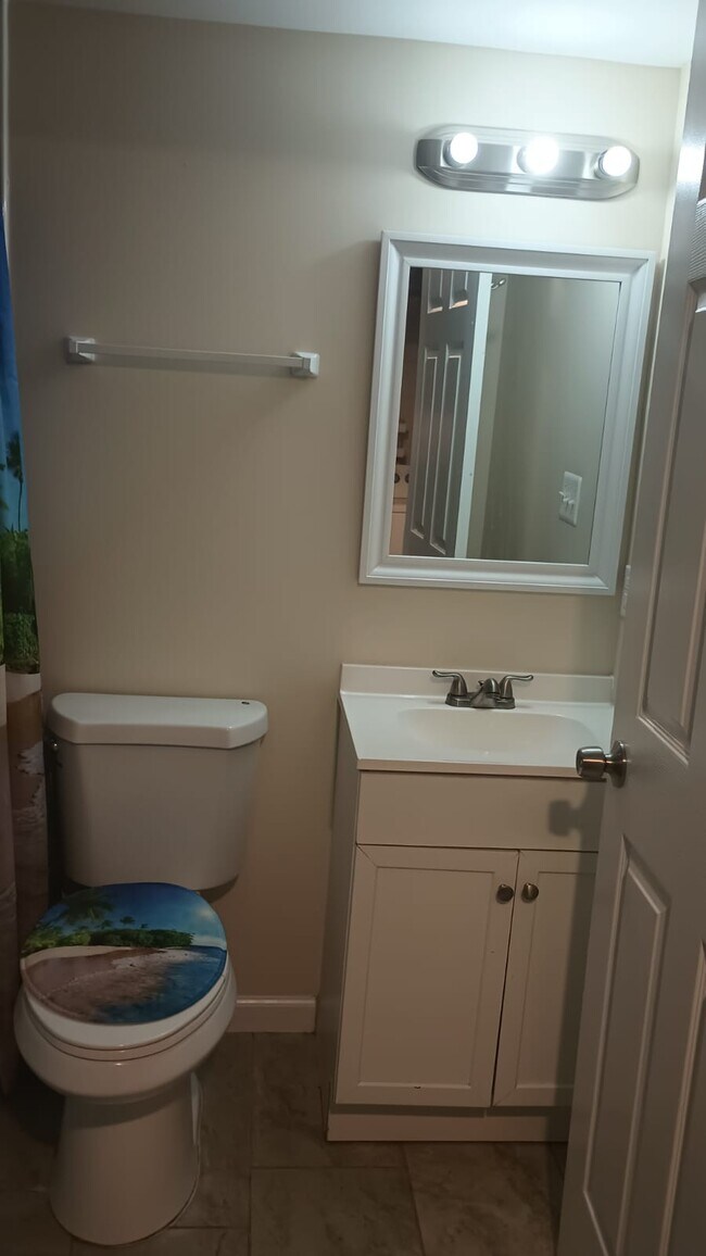 Building Photo - 7423 St Patricia Ct