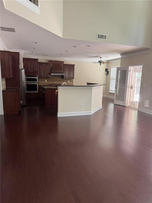 Building Photo - 2309 Larkspur Run Dr