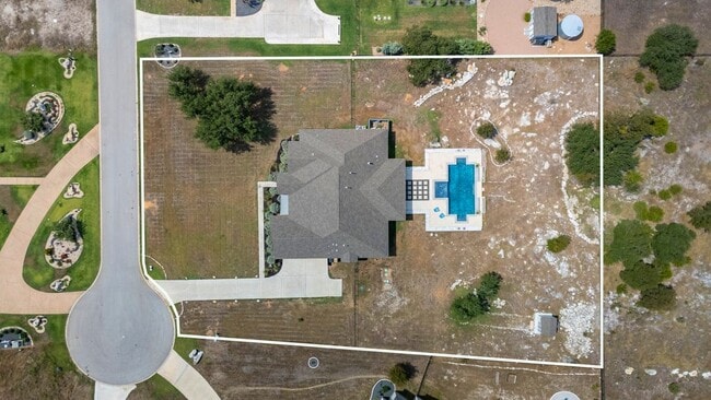 Building Photo - 104 Rolling Hills Ct