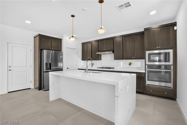 Building Photo - 6170 Redstone Hls Dr