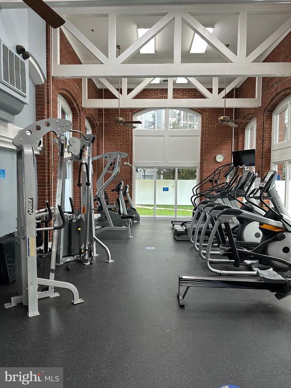 Building Photo - 5821 Inman Park Cir