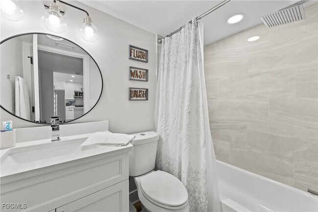 Building Photo - 12090 Kelly Greens Blvd