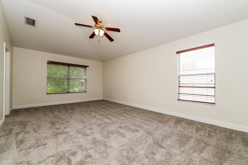 Building Photo - 209 Fern Gulley Dr