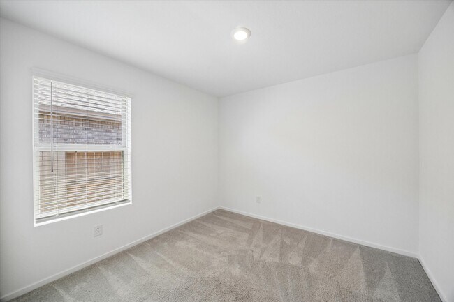Building Photo - 21583 Casavatore Dr