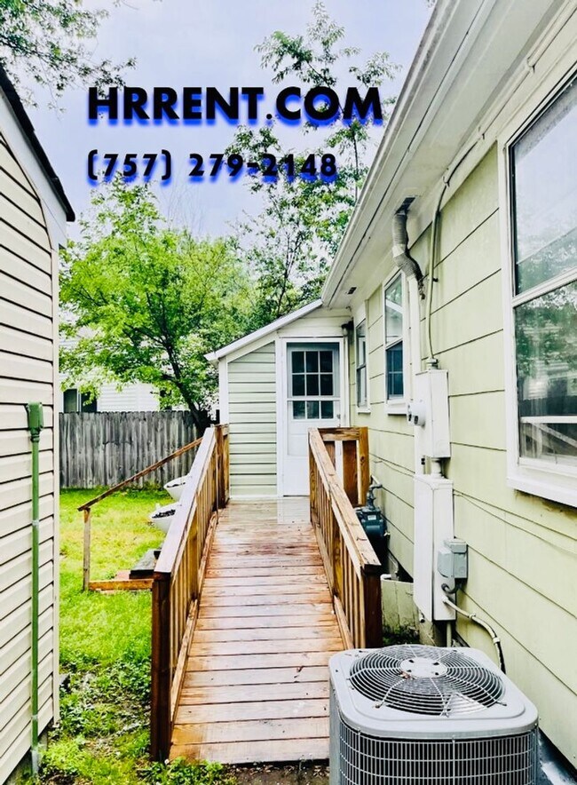 Building Photo - Coming Soon....Lovely 3 Bedroom 1 Bath Single Family Home located in the North King Street area o...