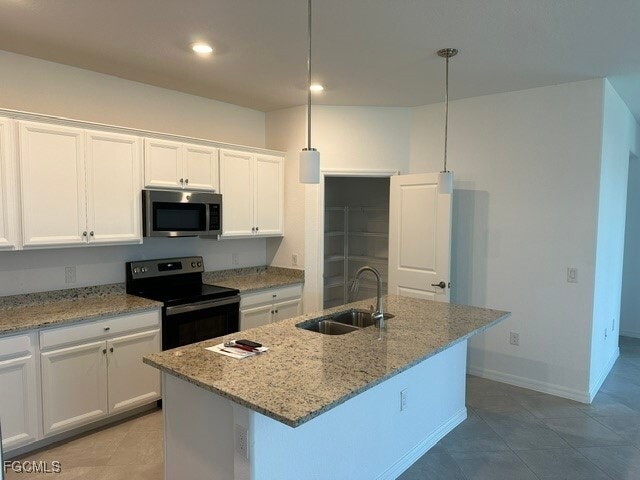 Building Photo - 14717 Palamos Cir