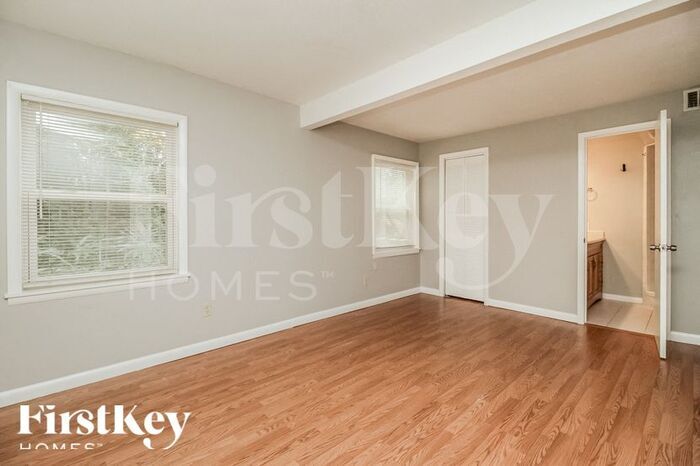 Building Photo - 109 E Palmetto Ave