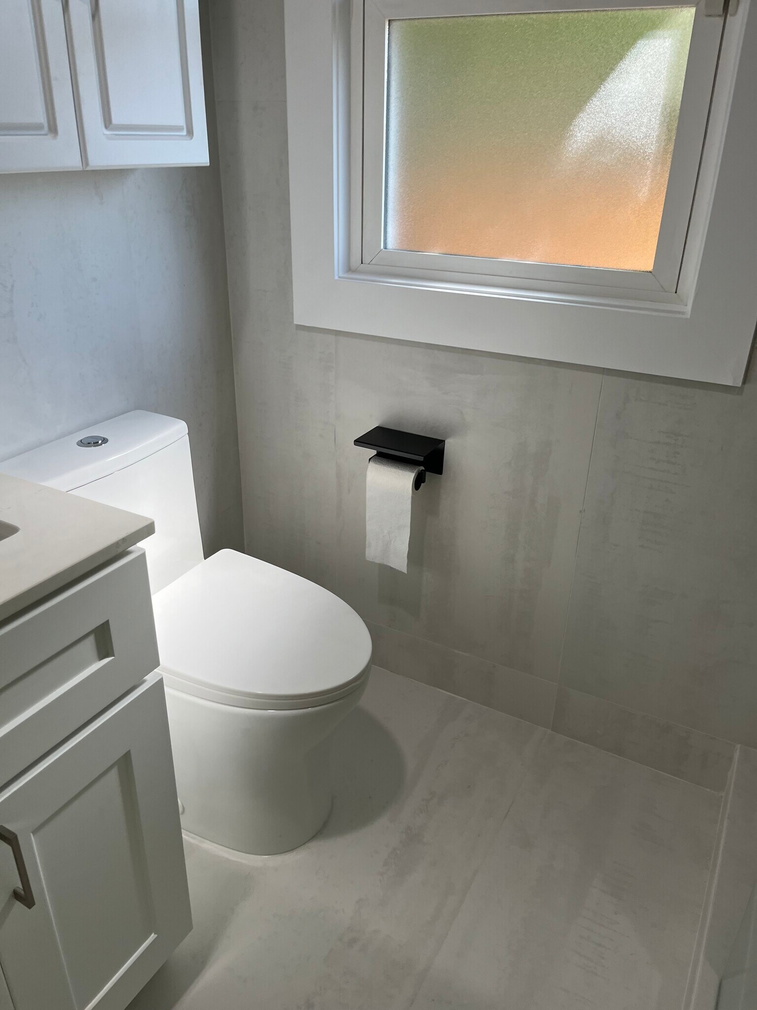 Dual-Flush Elongated One-Piece Toilet with White Glazed Surface - 2300 Pacheco St