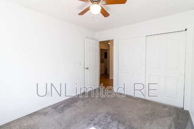 Building Photo - 2735 N Walnut Hills Dr