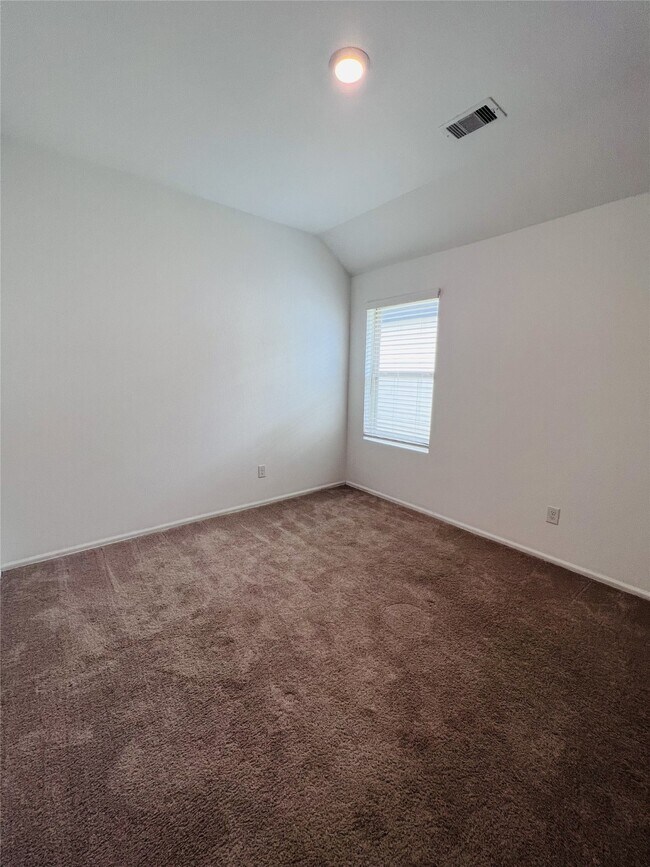 Building Photo - 5827 Dry Brush Pl