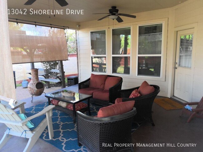 Building Photo - 13042 Shoreline Dr