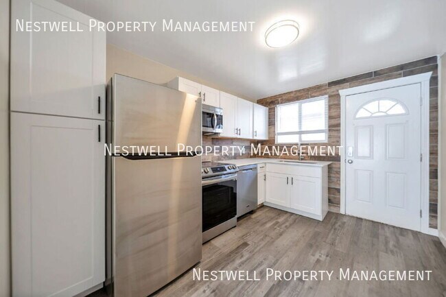 Building Photo - 1389 S 300 E