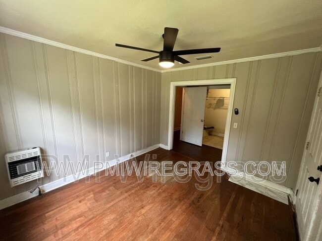 Building Photo - 106 Highland Dr