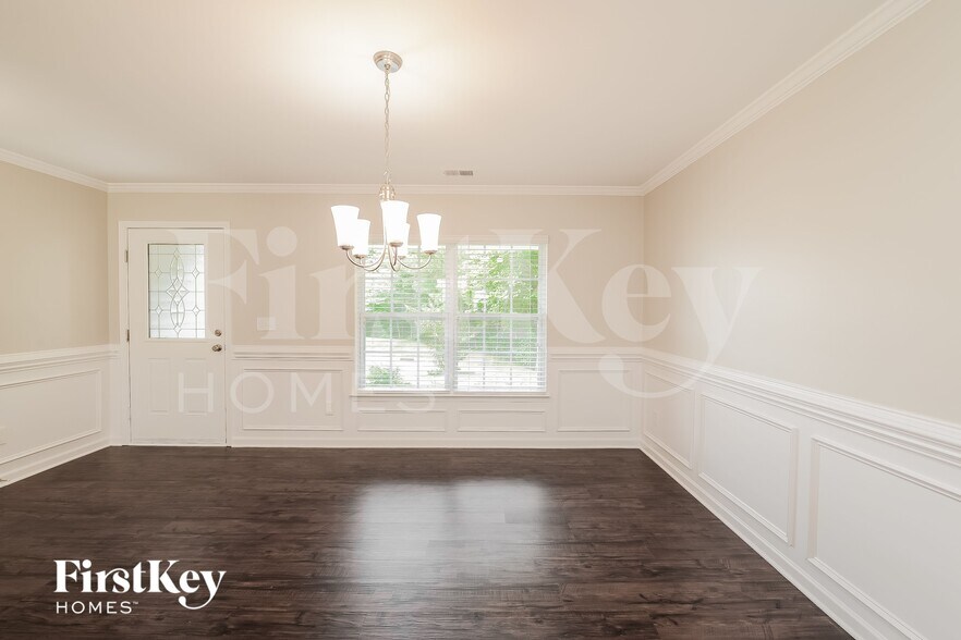 Building Photo - 1684 Castle Peak Dr