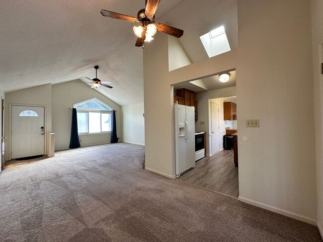 Building Photo - 3 Bed/2 Bath in Harlem, GA with Sunroom & ...