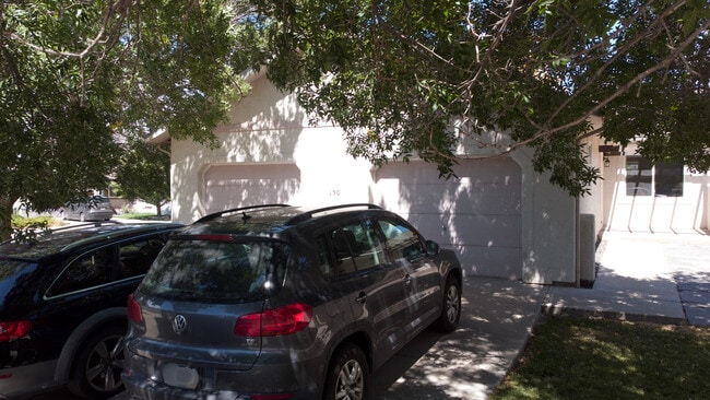 Building Photo - 150 S Golden Dr