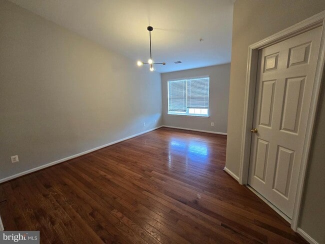 Building Photo - 4146 Cutty Sark Rd