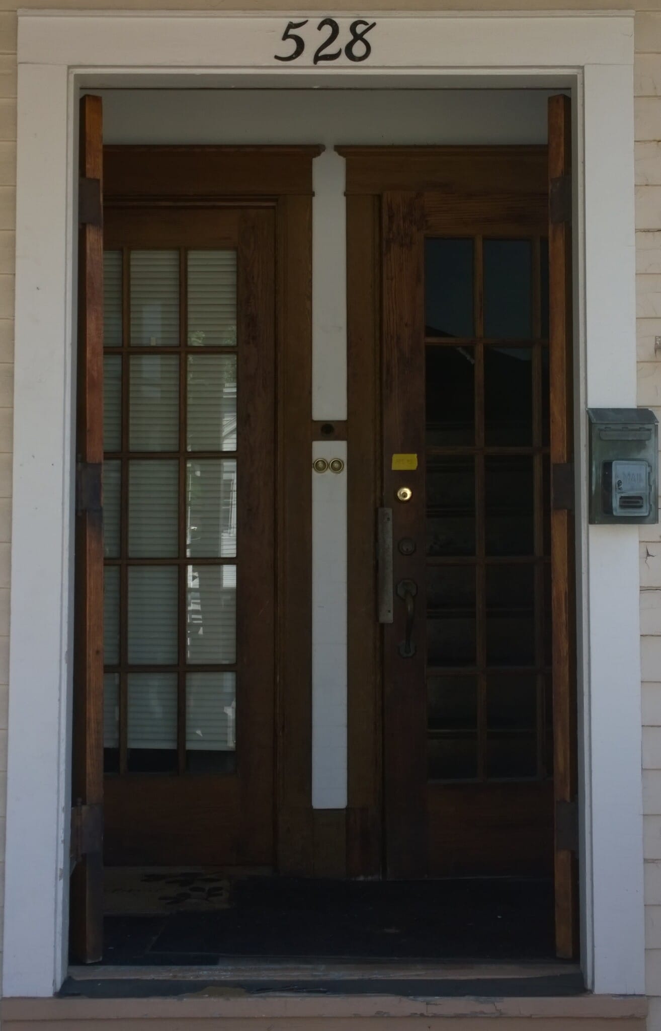 Front Entrance - 528 Warren Street