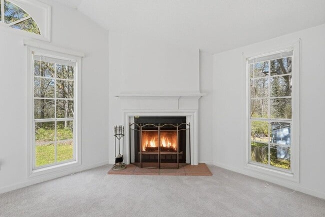 Building Photo - 6040 Austin Dr SW