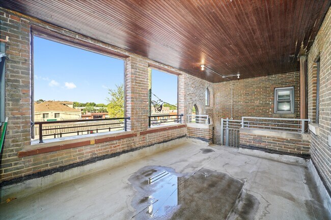 Building Photo - 30 Lawton Rd