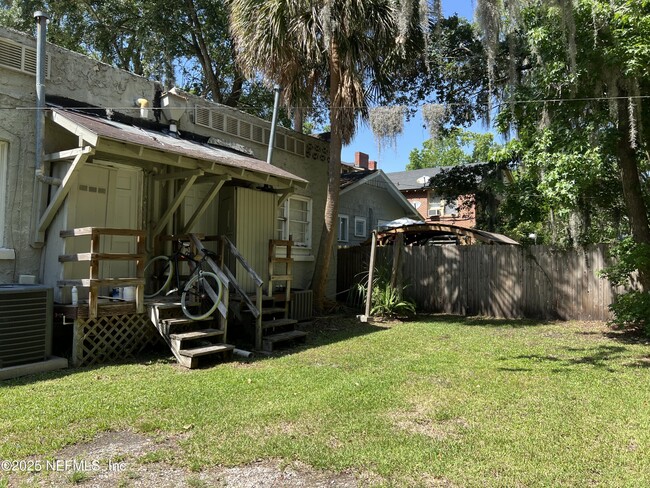 Building Photo - 2874 Olga Pl