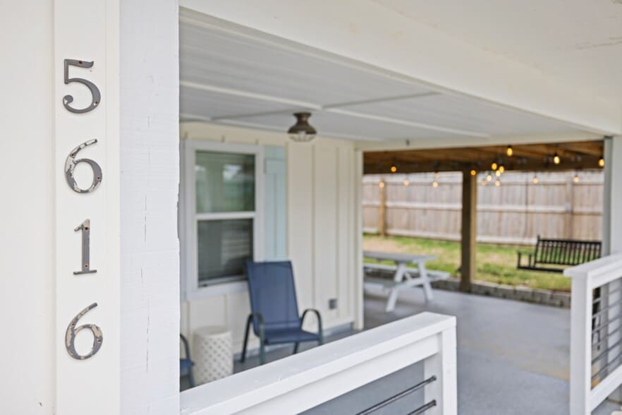Building Photo - 5616 Pinetree Ave