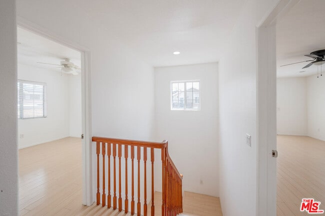 Building Photo - 341 Newland St