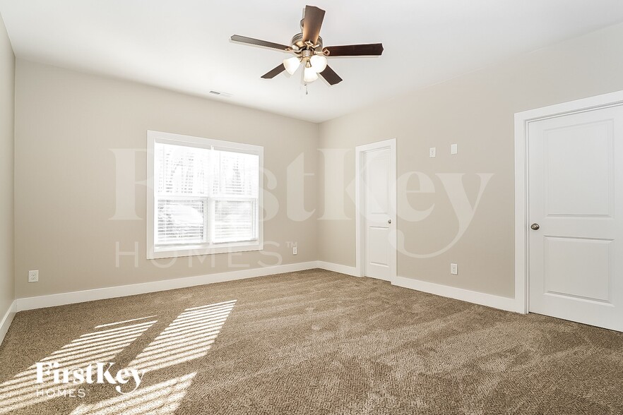 Building Photo - 4727 Holders Rd