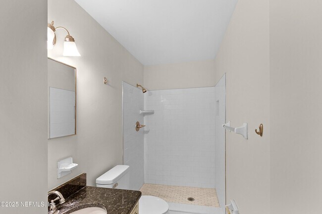 Building Photo - 1922 Holly Oaks Ravine Dr