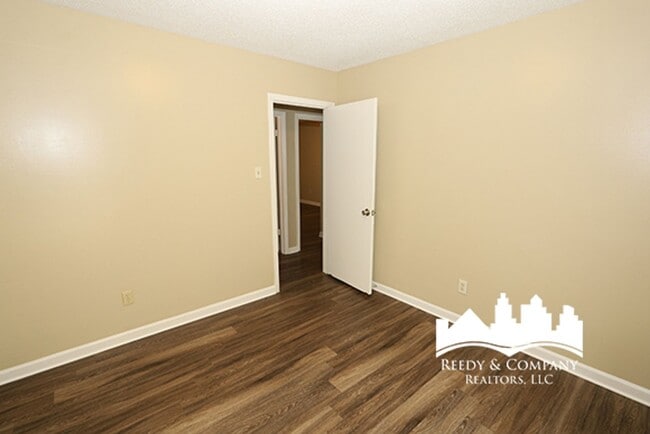 Building Photo - 5169 Braden Dr