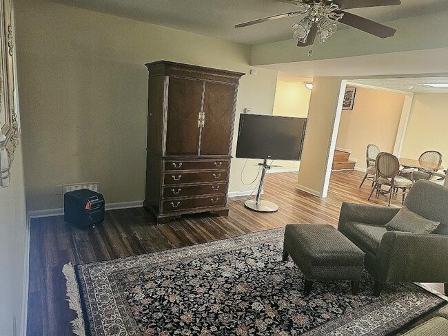 Building Photo - 6227 Mountain Brook Way NW