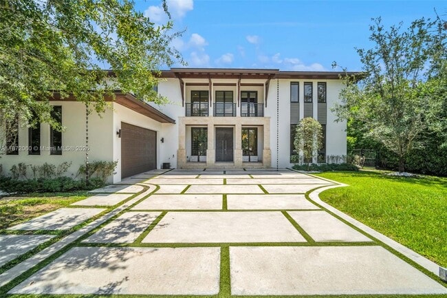 Building Photo - 6120 SW 80th St