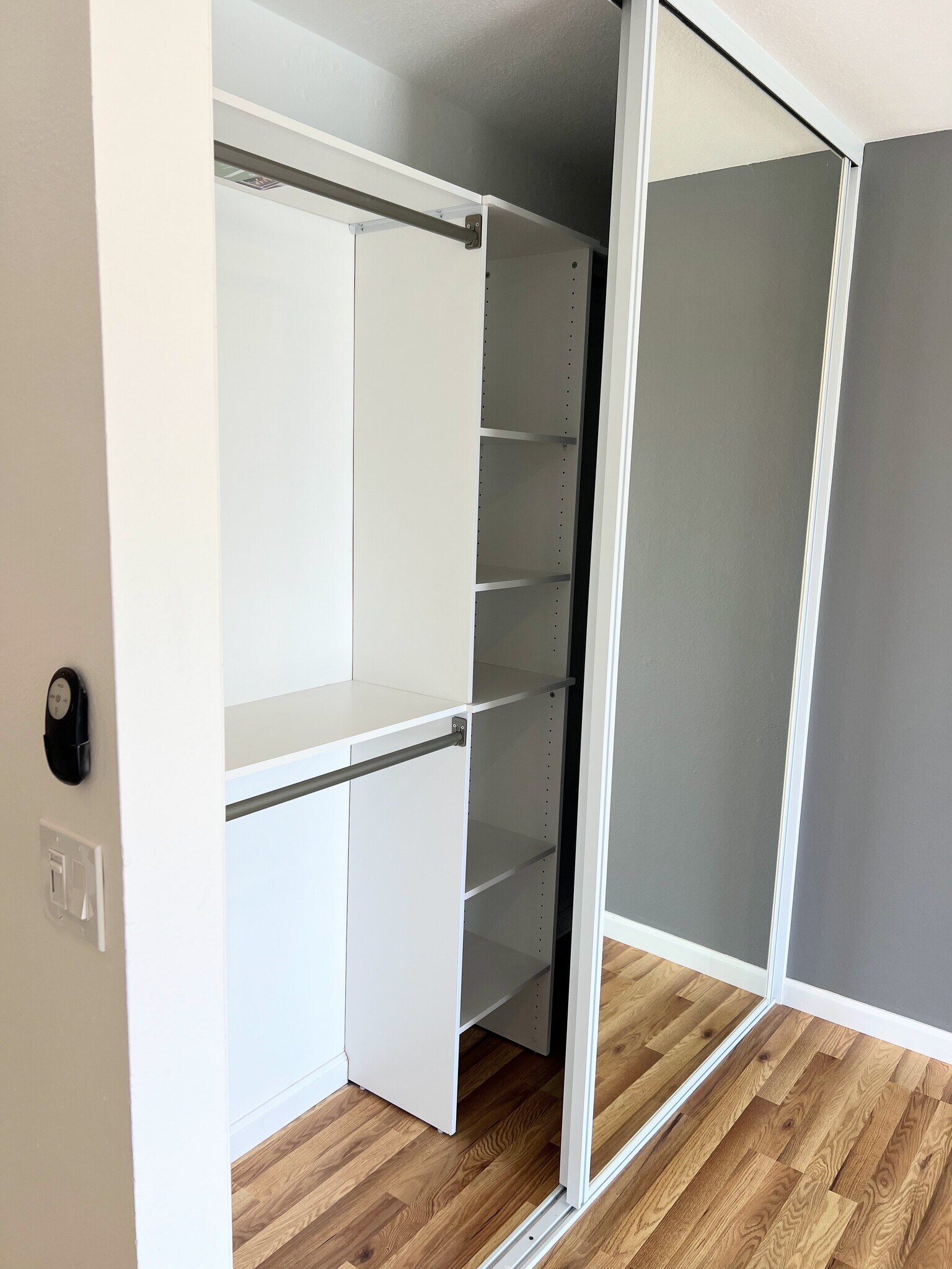 Upgraded with organizers - 2225 Manchester Avenue