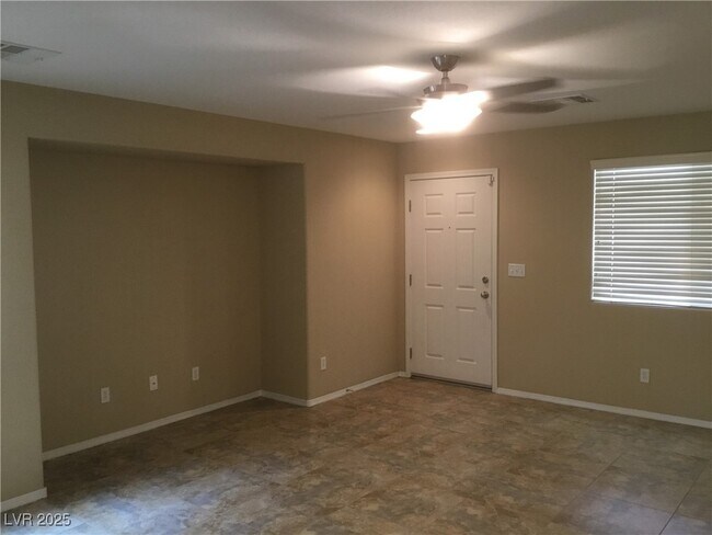 Building Photo - 8277 W Wildwood Glen Dr